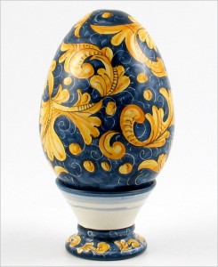 Italian Pottery - Ceramic egg by Rampini - Gubbio