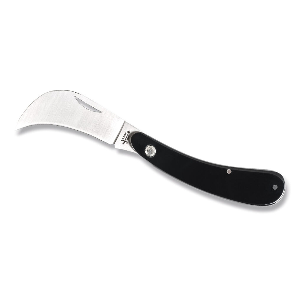 Roncola Italian Pocket Knife With Lucite Handle by Berti